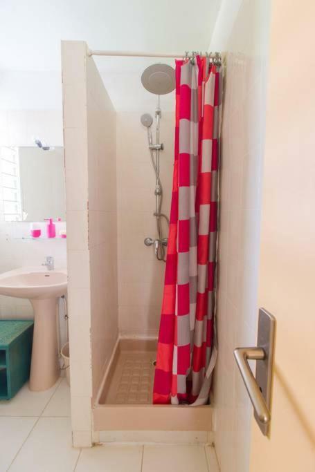 Superbe Studio Avec Jacuzzi Prive Lägenhet Sainte-Anne Exteriör bild